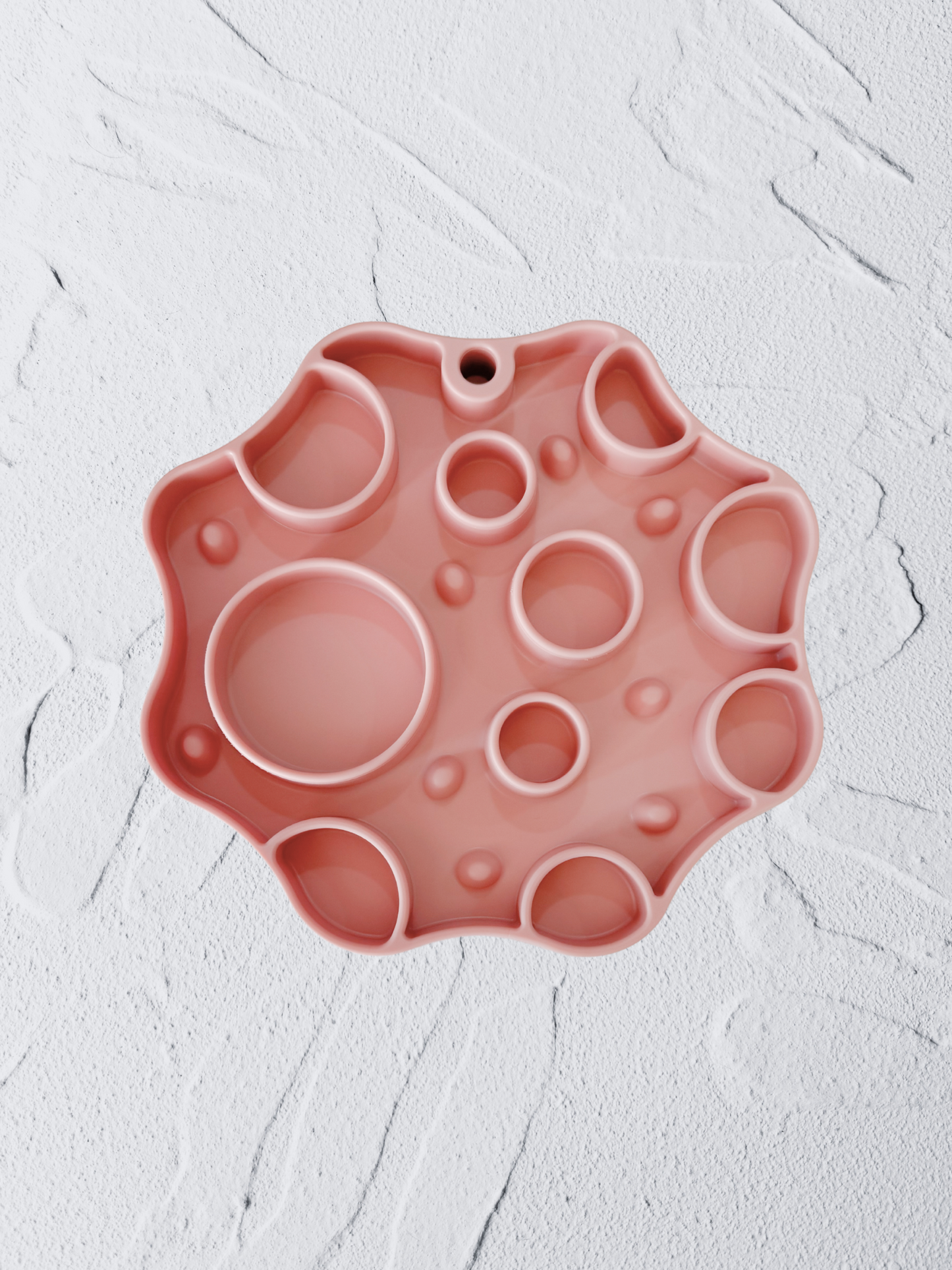 the poppy feeder (pink)