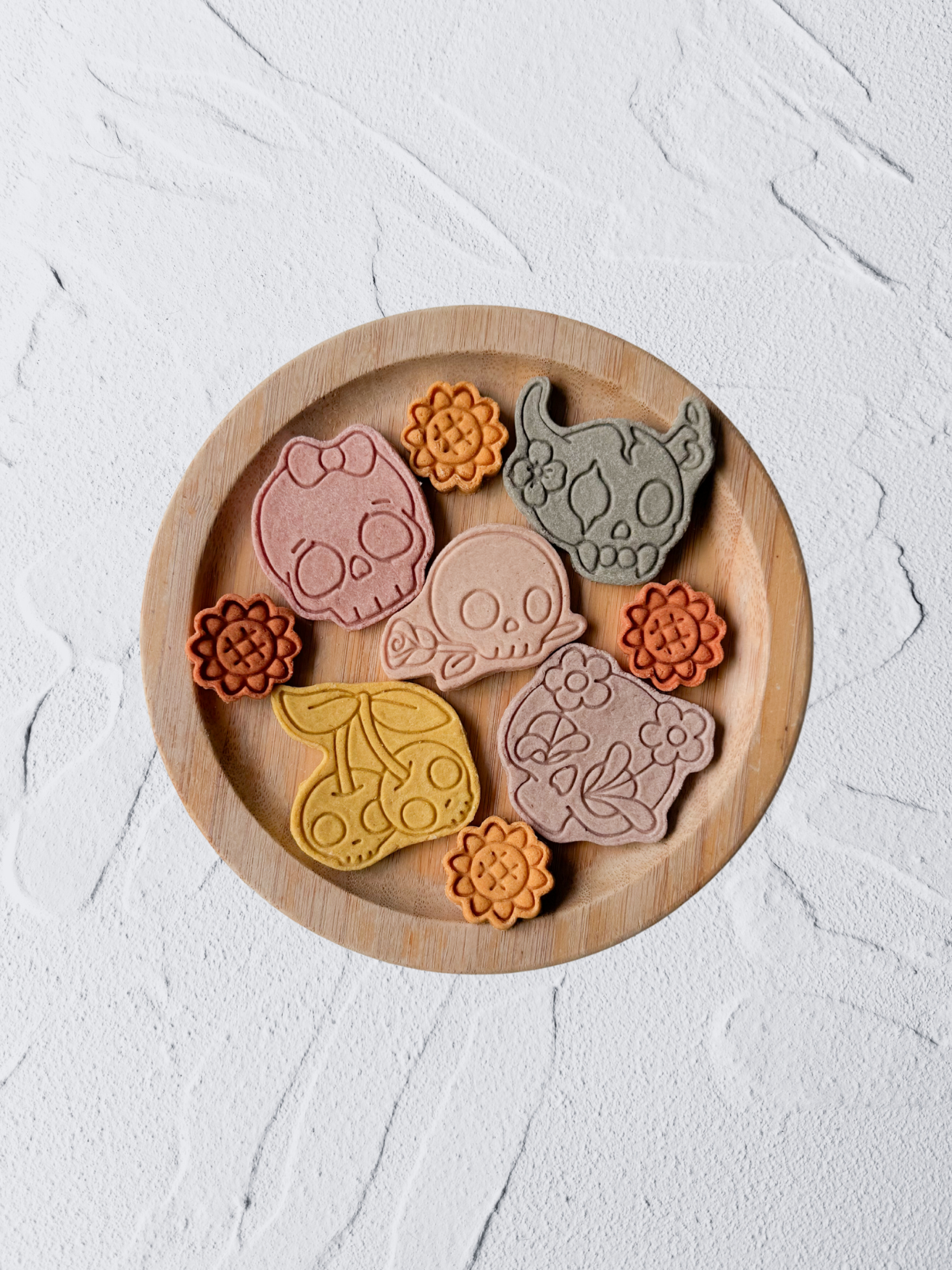 dia de muertos (day of the dead) | hoy's meat-based cookies
