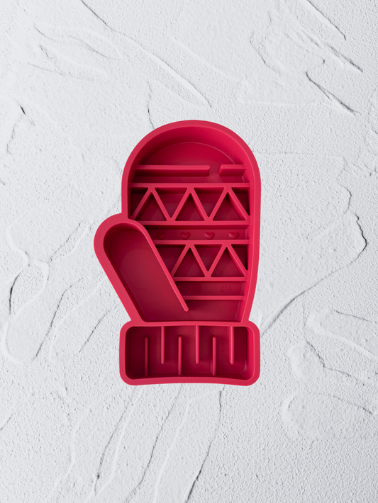 baby it's cold outside feeder (cherry cobbler) (christmas special)