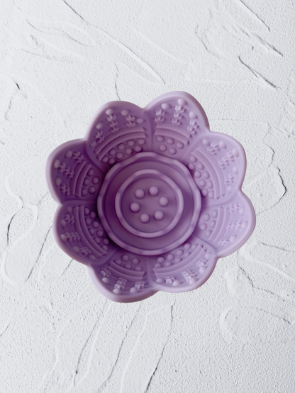 the bossam feeder (periwrinkle)