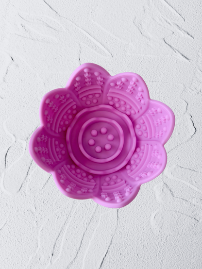 the bossam feeder (taffy)