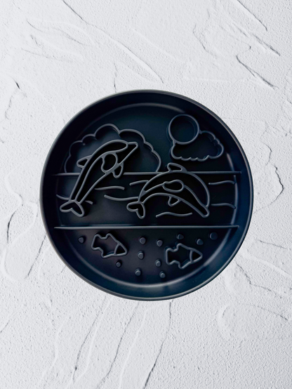 the brie feeder (obsidian)