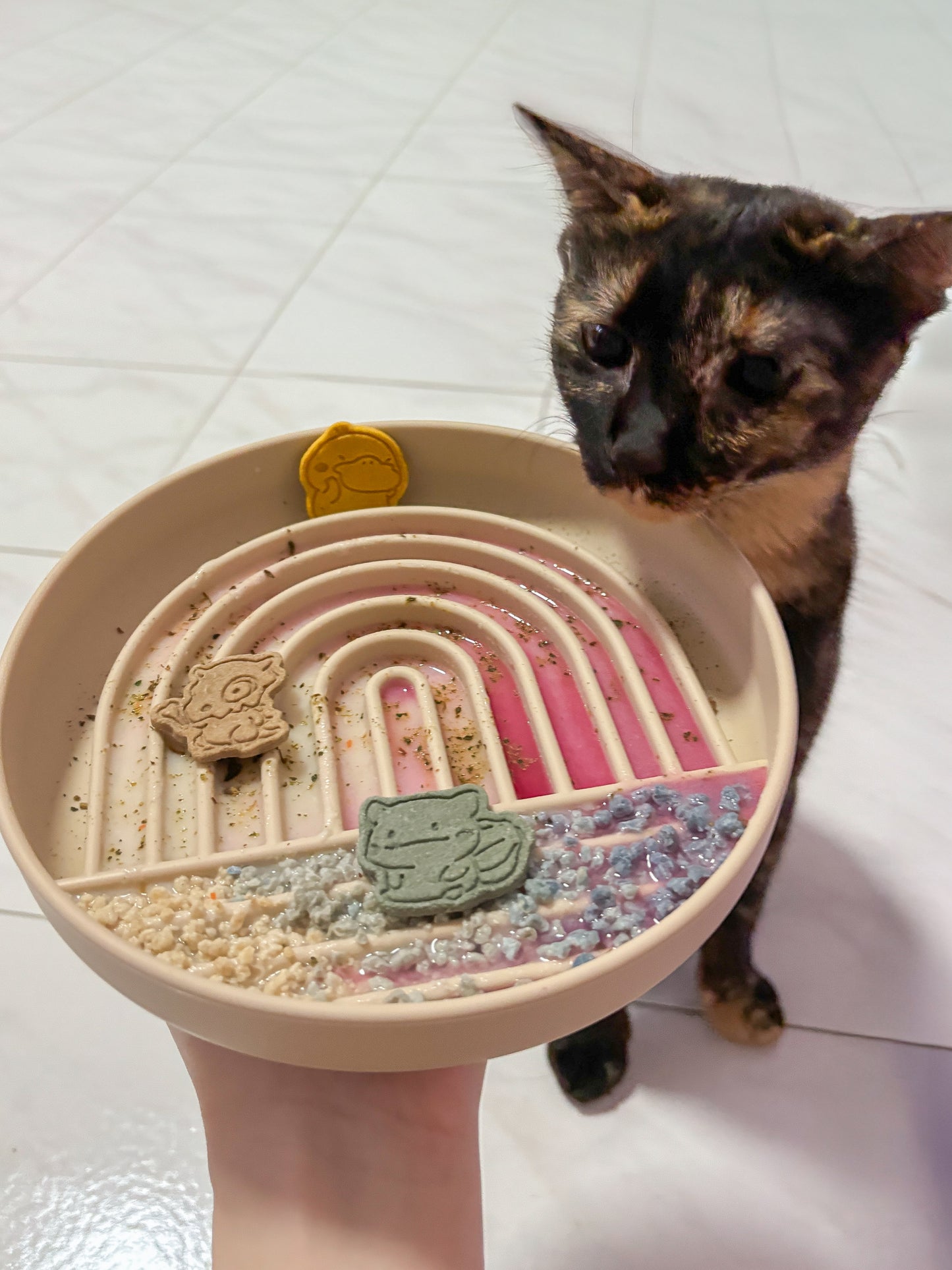 the carameow feeder (wheat)