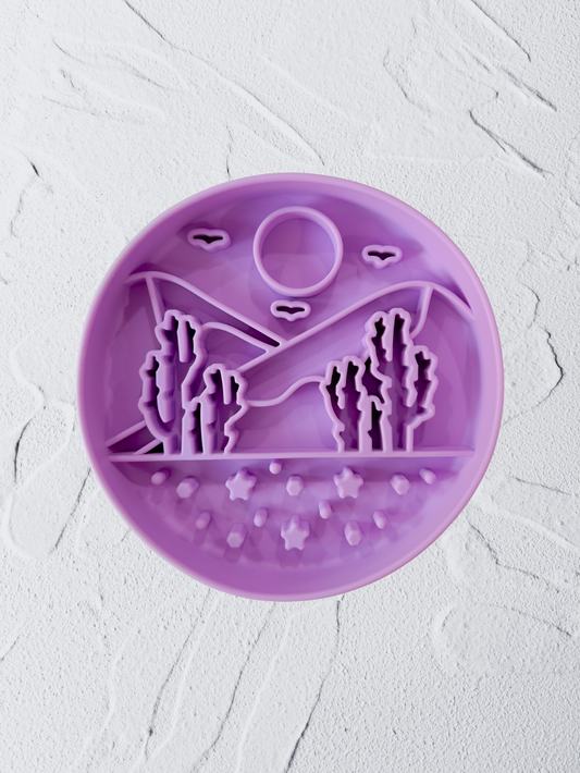 the chicca feeder (iris)