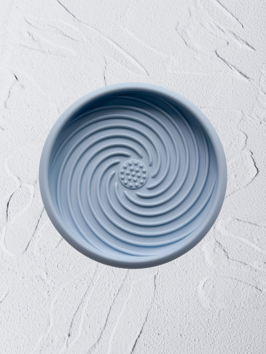 the toto slow feeder in blue