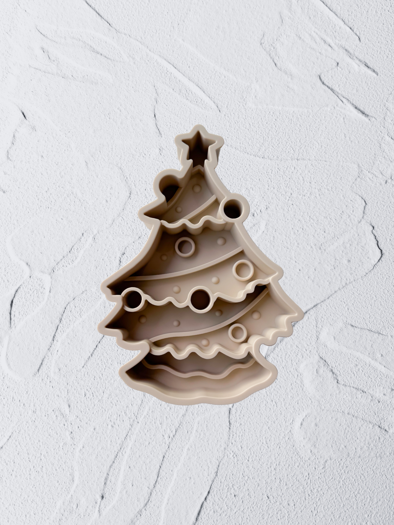 tree-mendous christmas feeder (very vanilla) (christmas special)